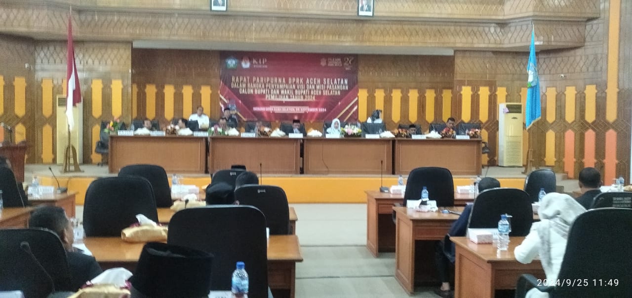 DPRK Aceh Selatan Gelar Penyampaian Visi Misi dan Program Paslon