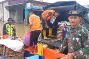 Kodim 0017/Asel Siaga Bencana, Bantu Distribusi Bantuan dan Evakuasi Korban Banjir di Aceh Selatan