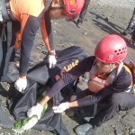 Lagi, Mayat Wanita Tanpa Identitas Di Temukan Di Bibir Pantai Desa Kemumu Hilir Labuhan Haji Timur