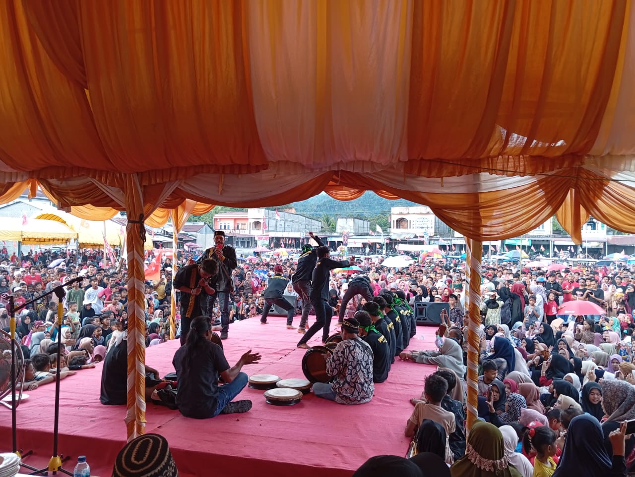 “BEK PANIK” Pesan Moral Nazar APACHE di Kampanye Akbar “AMAL”