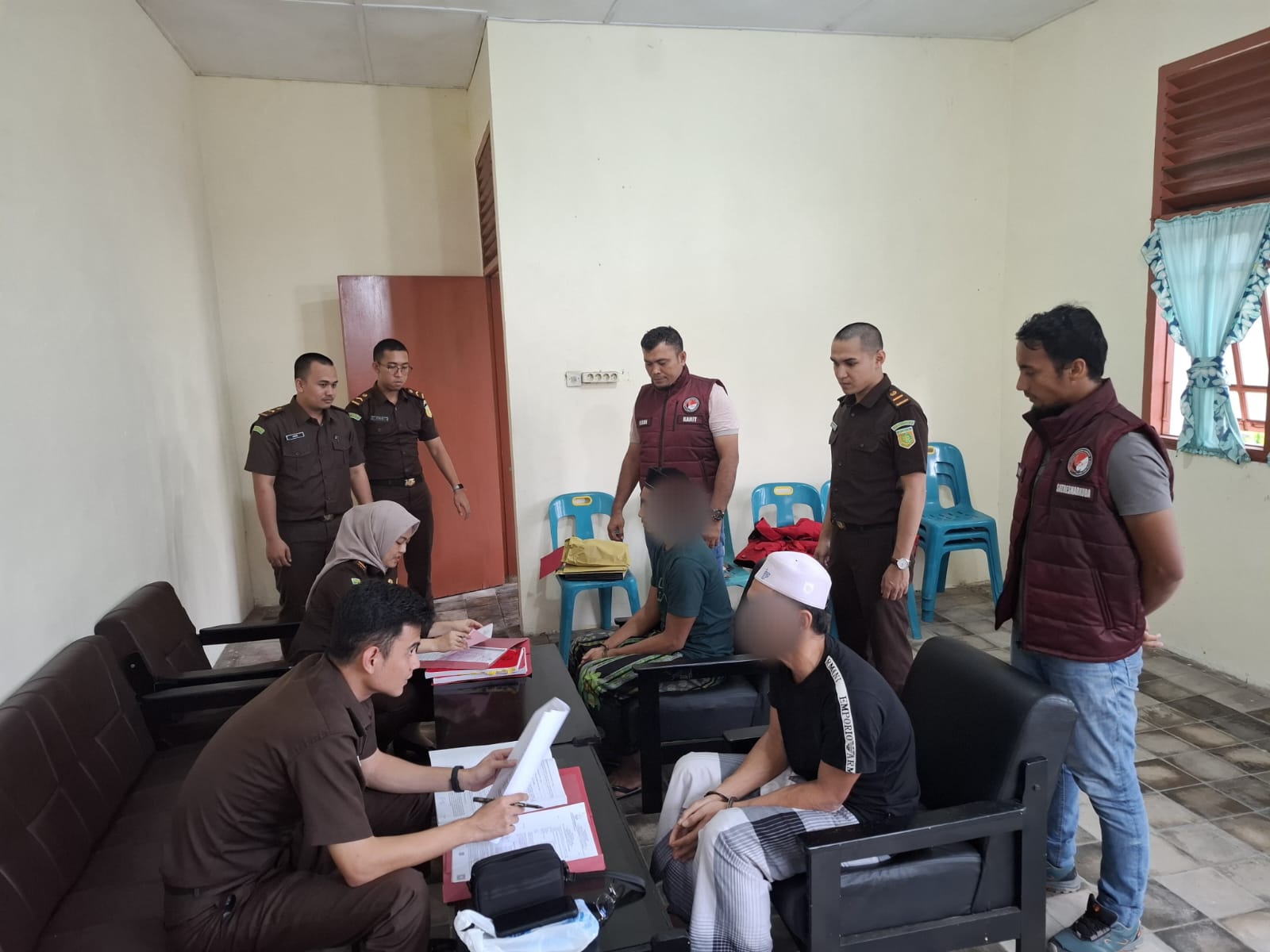 Penyidik Satres Narkoba Polres Aceh Selatan Serahkan Dua Tersangka dan barang bukti Kasus Narkoba ke JPU