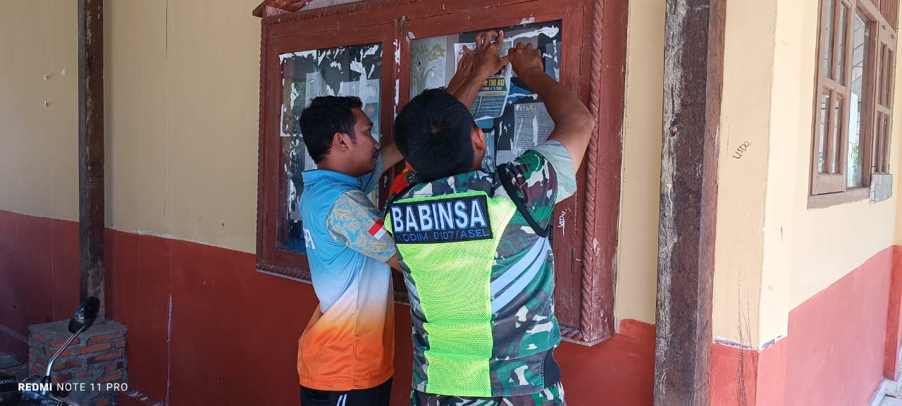 Jajaran Kodim 0107/Aceh Selatan Sebarkan Brosur Penerimaan Bintara PK TNI AD Gelombang II Tahun 2024