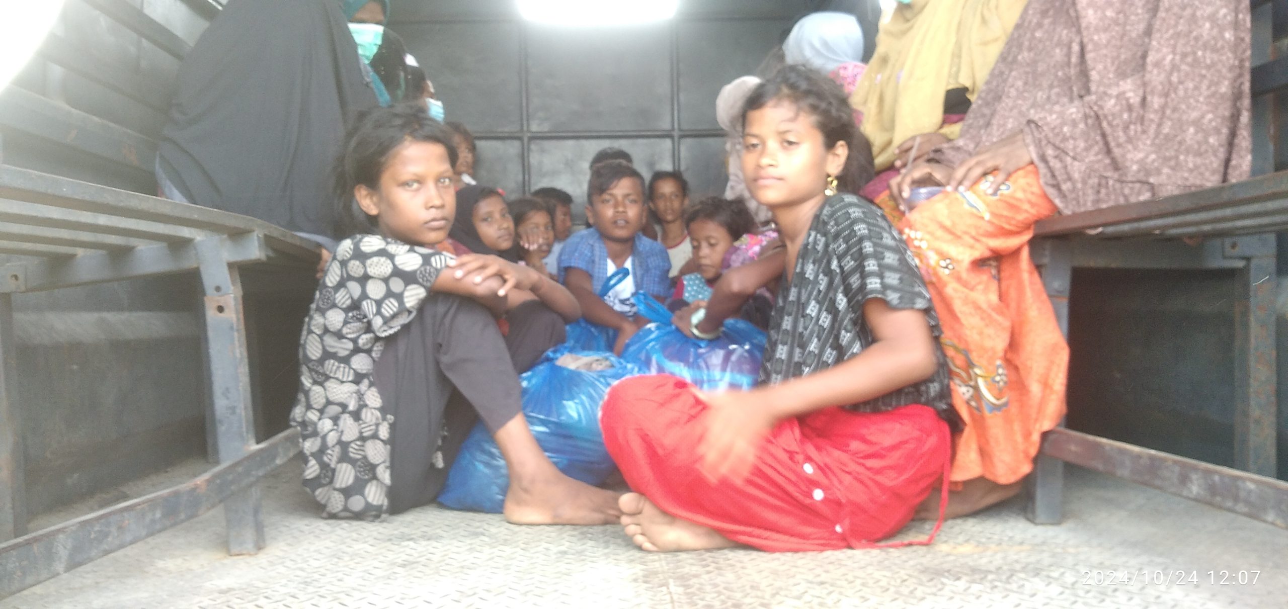 Hari Ini 1 November 2024, Batas Waktu Penempatan Pengungsi Ronghinya di Terminal C Labuhan Haji Berakhir