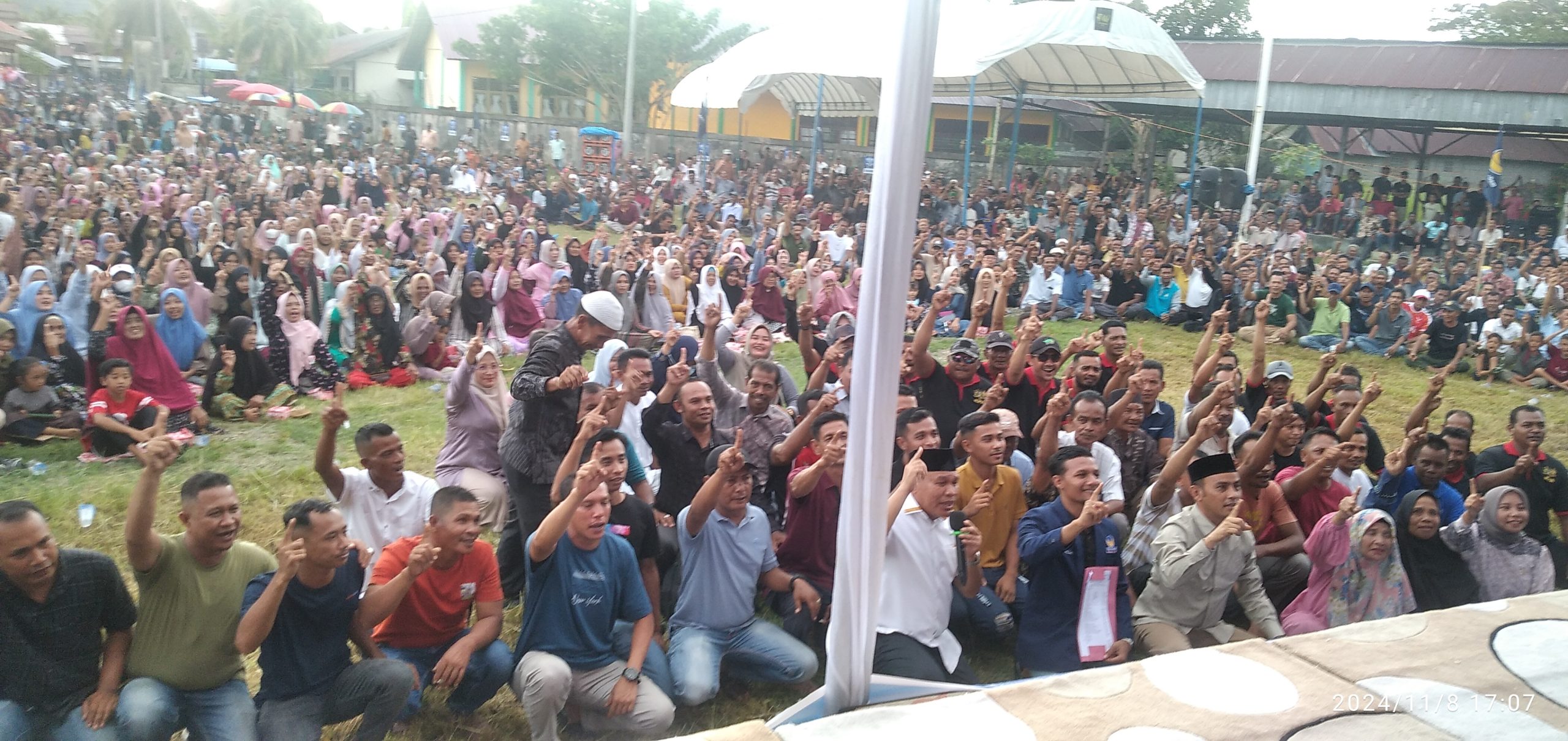 Ribuan Massa Padati Lapangan Bola Habib Mustafa Sawang, Saat Pengukuhan & Deklarasi Tim IDAMAN