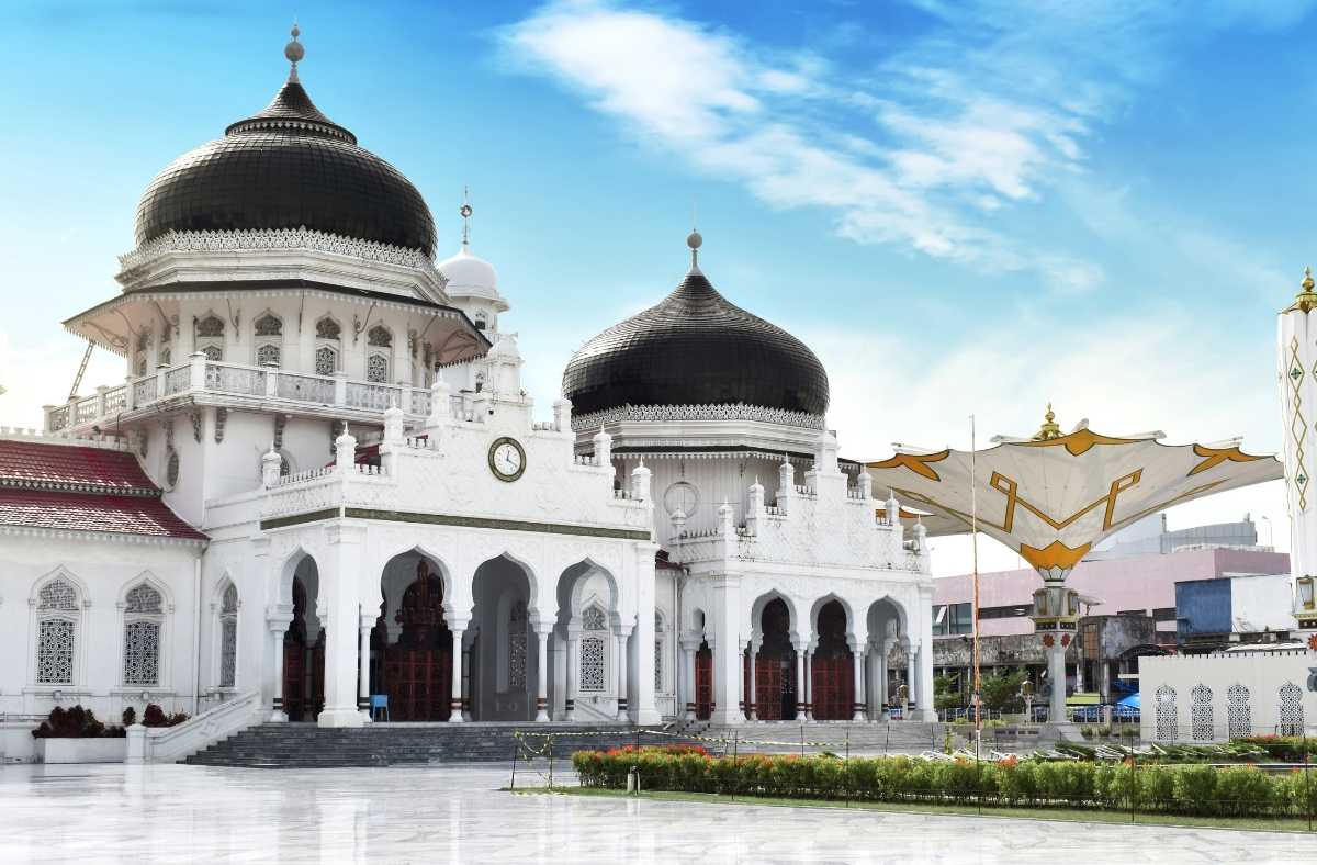 Jelajahi Aceh dengan Layanan Sewa Mobil yang Nyaman dan Terjangkau