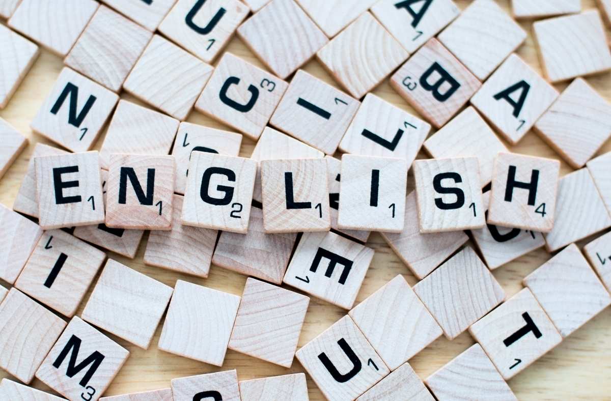 Belajar Bahasa Inggris di EF EFEKTA English for Adults untuk Meningkatkan Motivasi dan Semangat Kerja