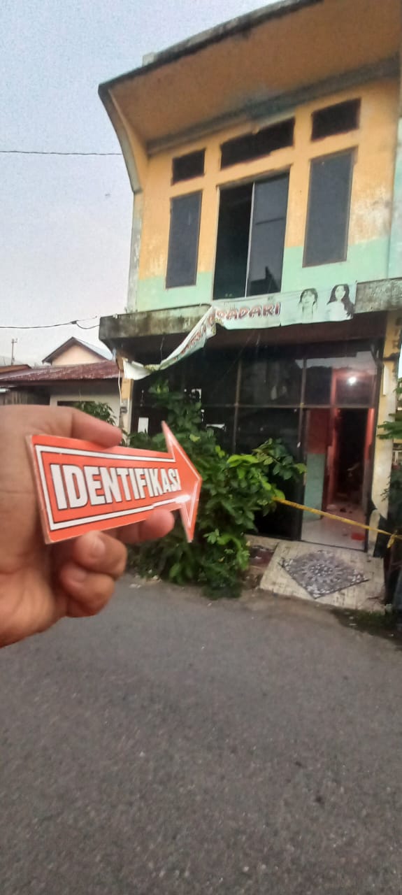 Tim Inafis Polres Aceh Selatan Laksanakan Olah TKP Penemuan Mayat di Tapaktuan