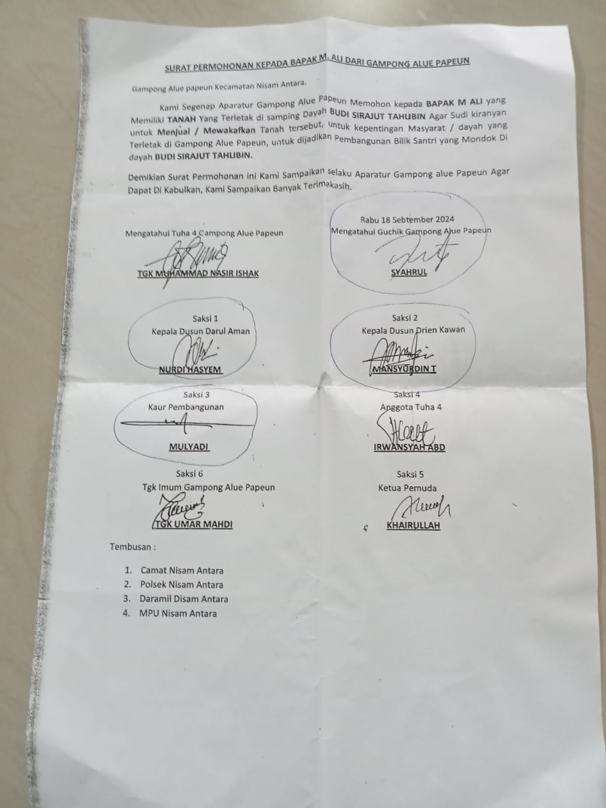 Oknum Geusyik Gampong Alue Papeun Diduga Dalangi Rusak Rumah Warga