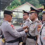 Polres Aceh Selatan Gelar Upacara Sertijab Kasat Samapta dan Kapolsek Bakongan Timur.
