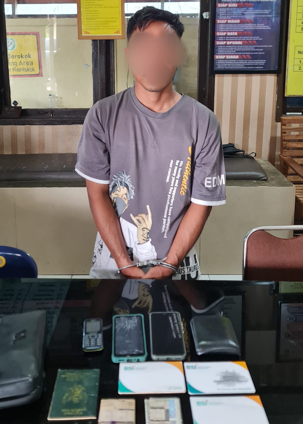 Tim Satreskrim Polres Aceh Selatan Amankan seorang pelaku penjambret yang Resahkan Warga