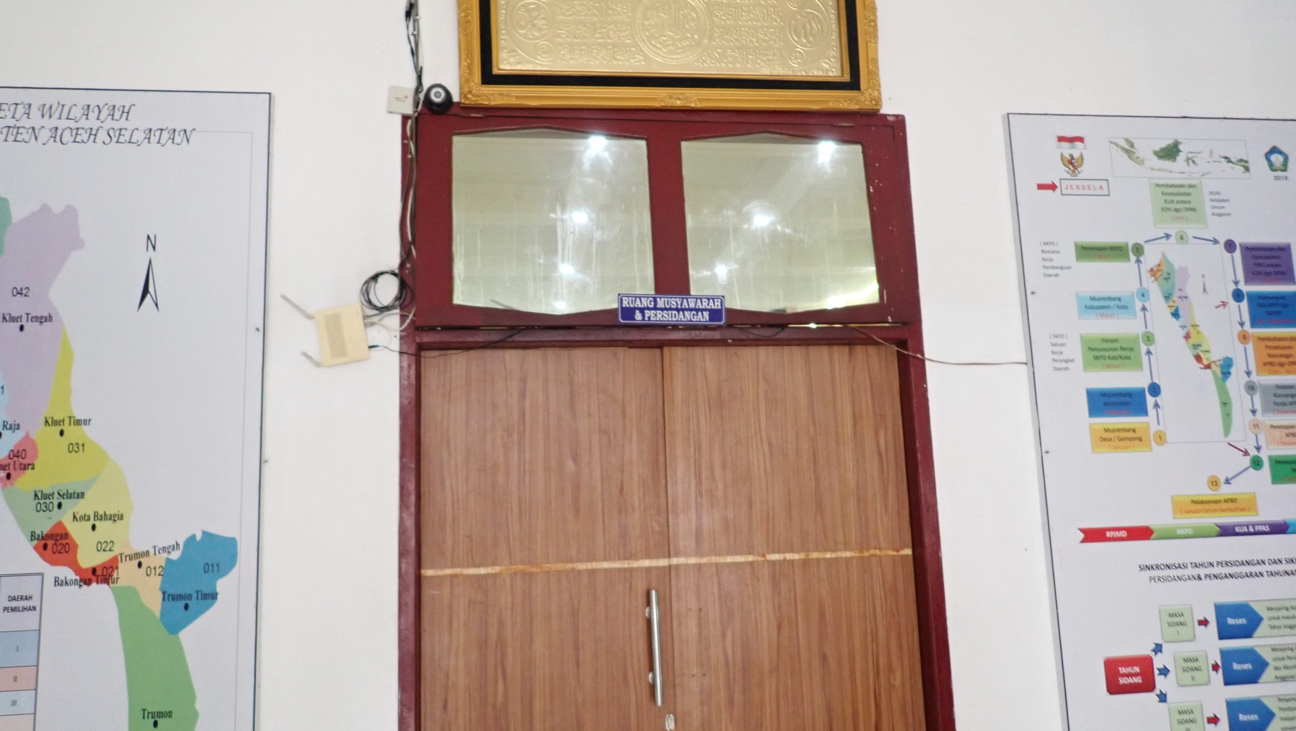 Sejumlah Awak Media Kecewa, Raker Anggota DPRK Aceh Selatan Dengan Pemda Aceh Selatan Mengenai Perusahaan Tambang Berlangsung Tertutup