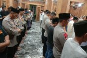 Semarak Ramadhan, Kapolres Aceh Selatan Tarawih Keliling Pererat Tali Silaturahmi
