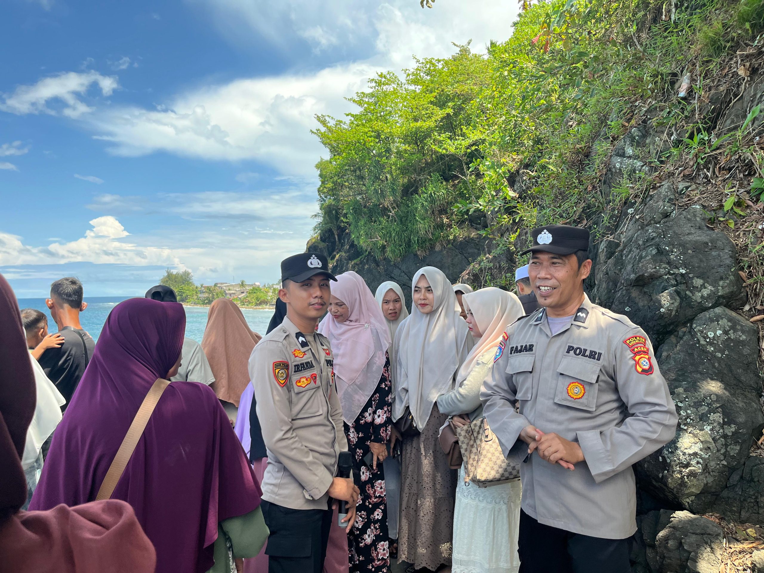 Satgas Ops Ketupat Seulawah Polres Aceh Selatan Intensifkan Patroli Obyek Wisata Jaga Keamanan Libur Lebaran