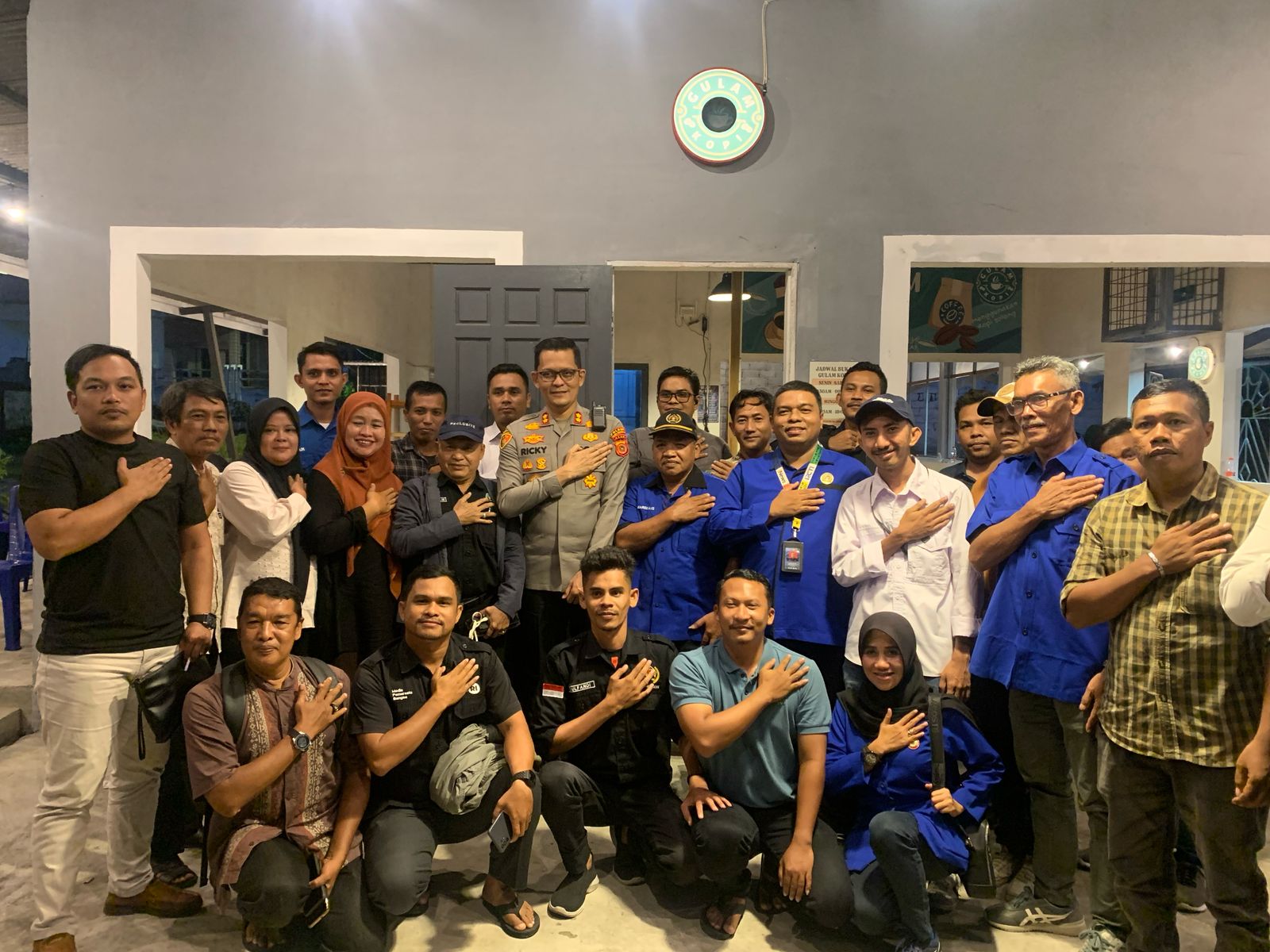 Kapolres Aceh Selatan AKBP T. Ricki Fadlianshah,S.I.K., Silaturahmi Bersama Awak Media