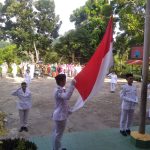 Upacara Bendera Peringati Hari Pendidikan Nasional Tahun 2025, di SMAN Unggul Tapaktuan Berlangsung Khidmat