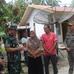 Tangis Haru Abdul Hadi dan Istri, Ucapkan Terima Kasih Kepada TNI atas Bantuan Rumah Lewat Program TMMD