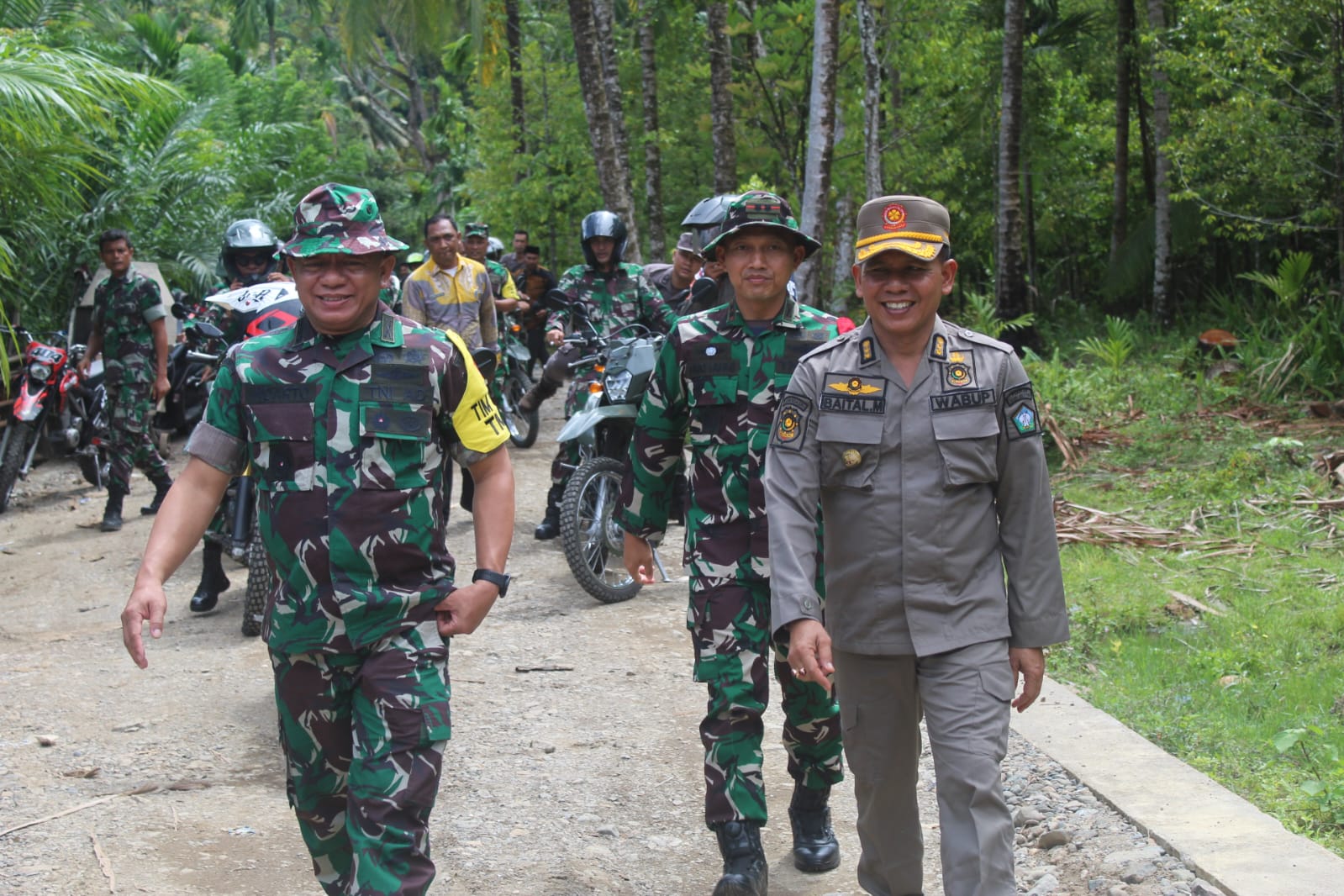 H. Baital Mukadis, SE Apresiasi Kinerja Satgas TMMD ke-124 Kodim 0107/Aceh Selatan