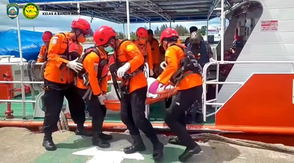 Meninggal dalam Pelayaran, Basarnas Aceh Evakuasi Jenazah Kru Kapal Asal Yunani di Perairan Selat Benggala