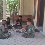 Warga Paya Peulumat Jamu Makan Anggota Satgas TMMD 124 Kodim 0107/Aceh Selatan