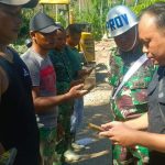 Serius Berantas Judi Online, Satgas TMMD ke-124 Kodim 0107/Aceh Selatan Lakukan Pengecekan HP Personel