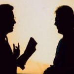 Doa dalam Bayang-Bayang Dusta