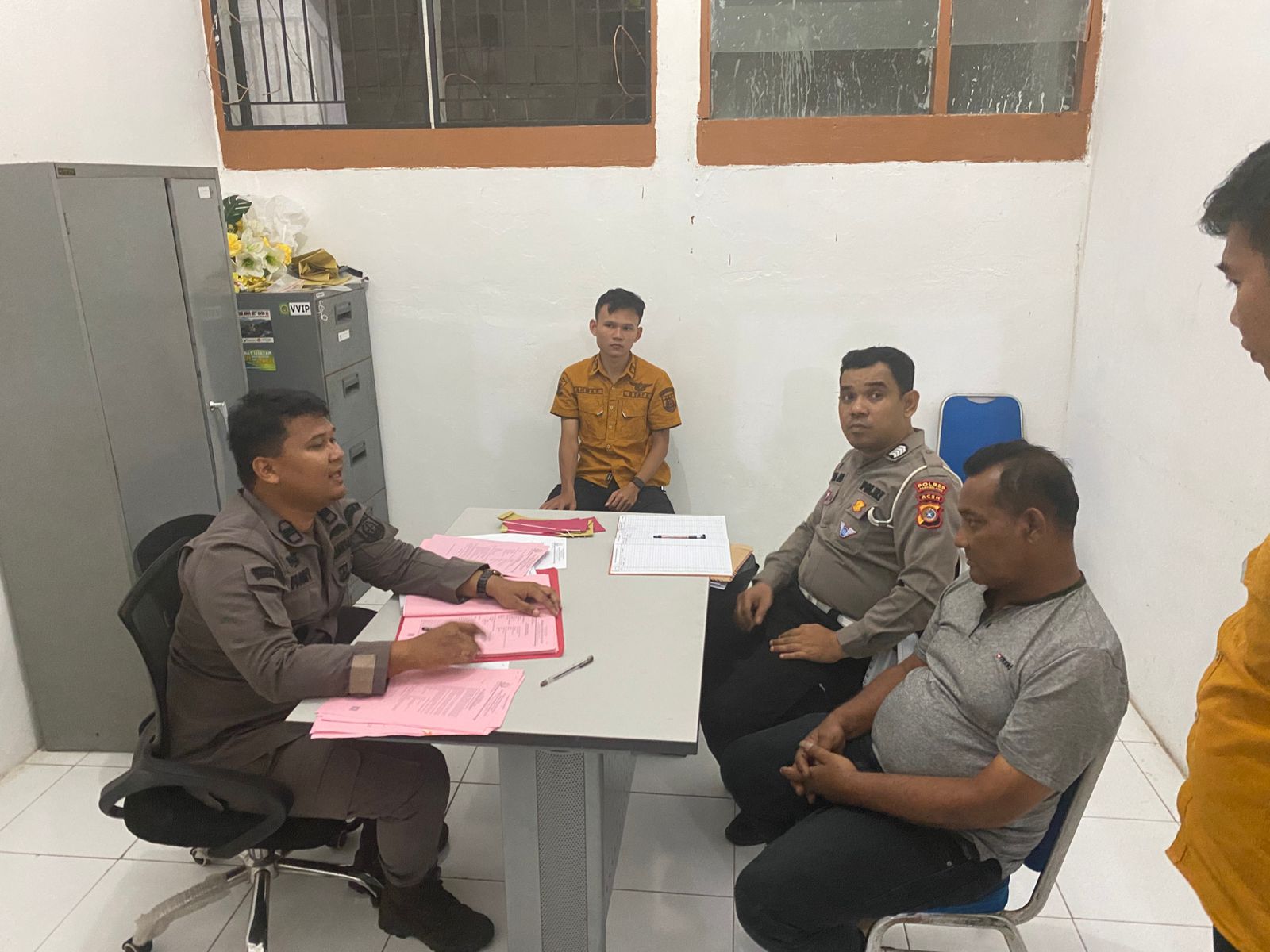 Satlantas Polres Aceh Selatan Serahkan Tersangka Kecelakaan Lalu Lintas ke Kejaksaan