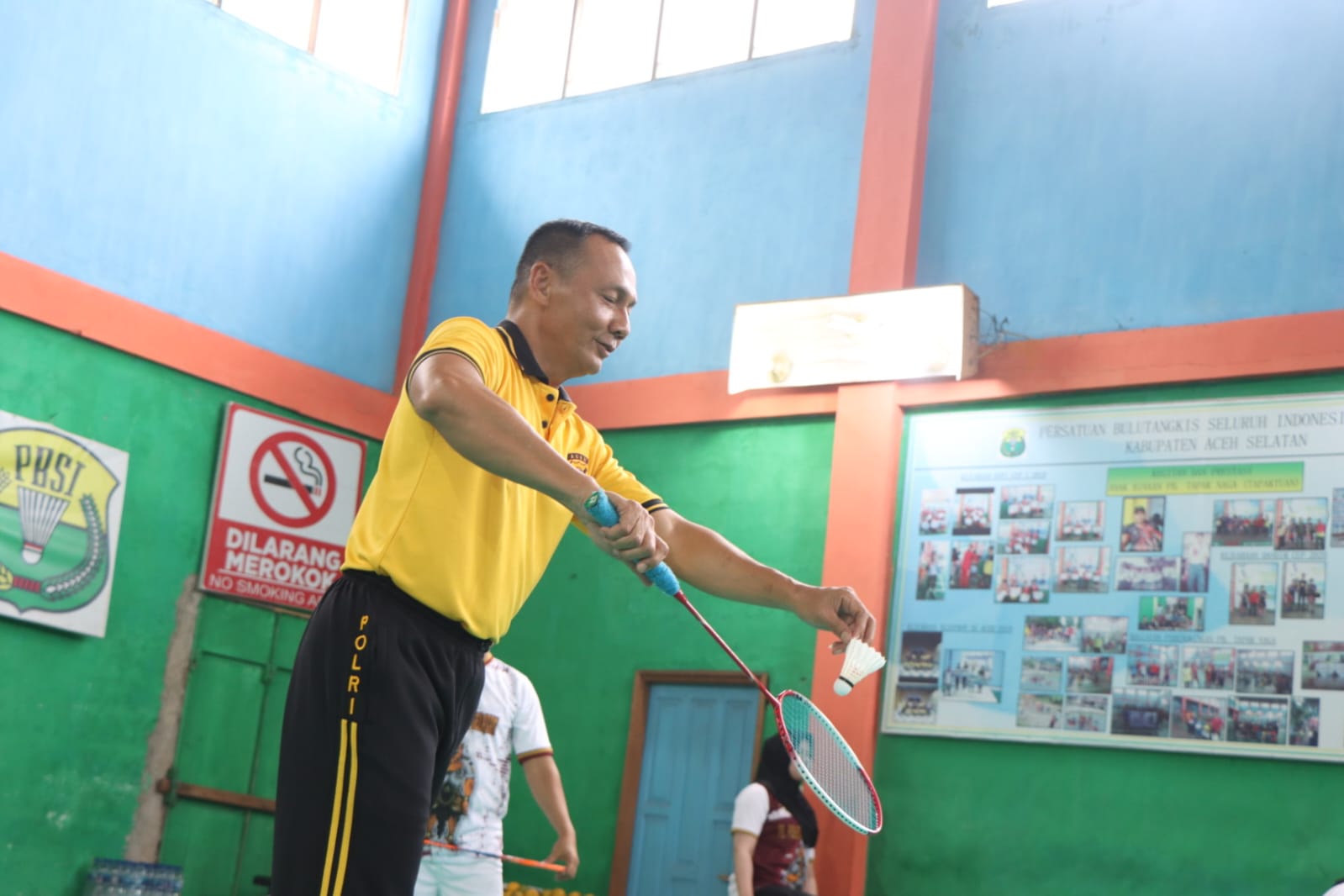 Semarak HUT Bhayangkara ke-79, Polres Aceh Selatan Gelar Kejuaraan Badminton “Kapolres Cup”