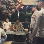 Patroli Malam Polsek Kluet Utara Sasar Titik Rawan, Imbau Warga Jaga Kamtibmas