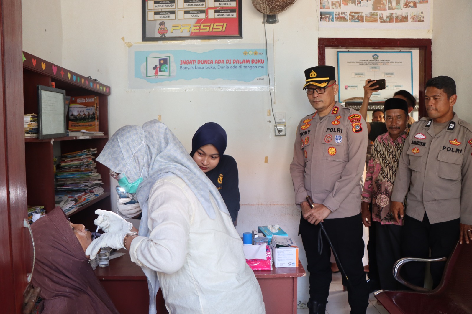 Bakti Kesehatan : Polres Aceh Selatan Laksanakan Pengobatan Gratis Bagi Masyarakat Sambut Hari Bhayangkara Ke-79