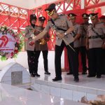 Peringati Hari Bhayangkara ke-79, Polres Aceh Selatan Gelar Ziarah dan Tabur Bunga ke Makam Pahlawan T. Cut Ali