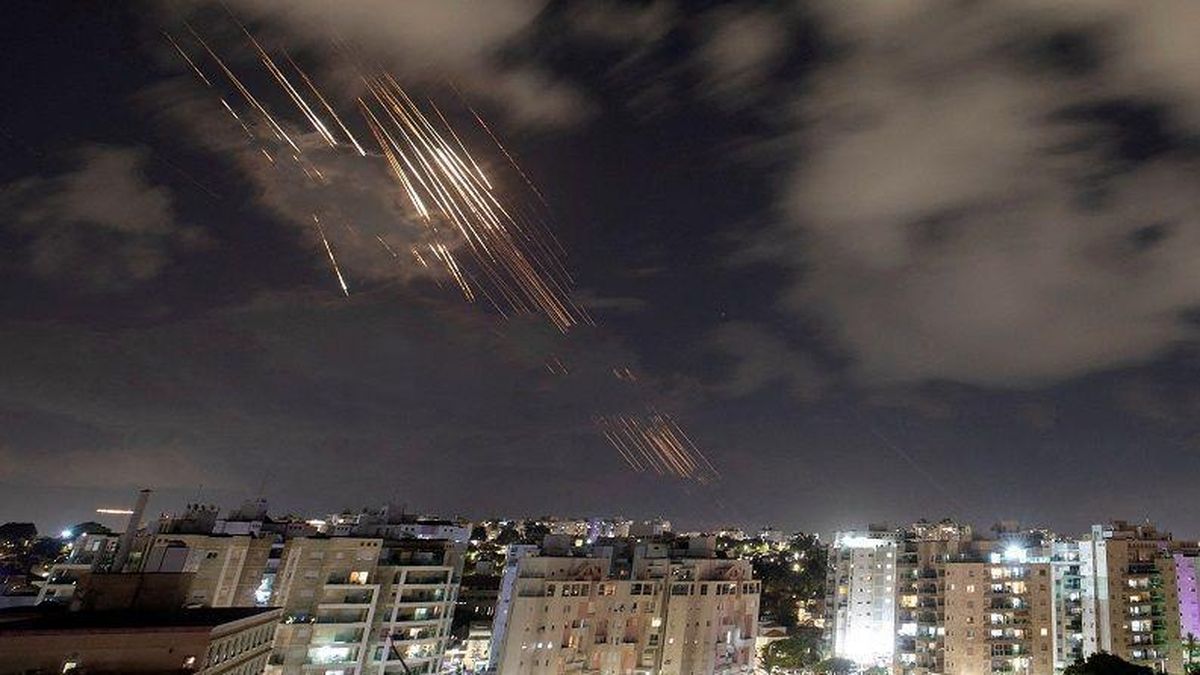 Hancurkan Kantor-Kantor Mossad, Iran Gunakan Rudal Canggih tak Bisa Dideteksi Israel