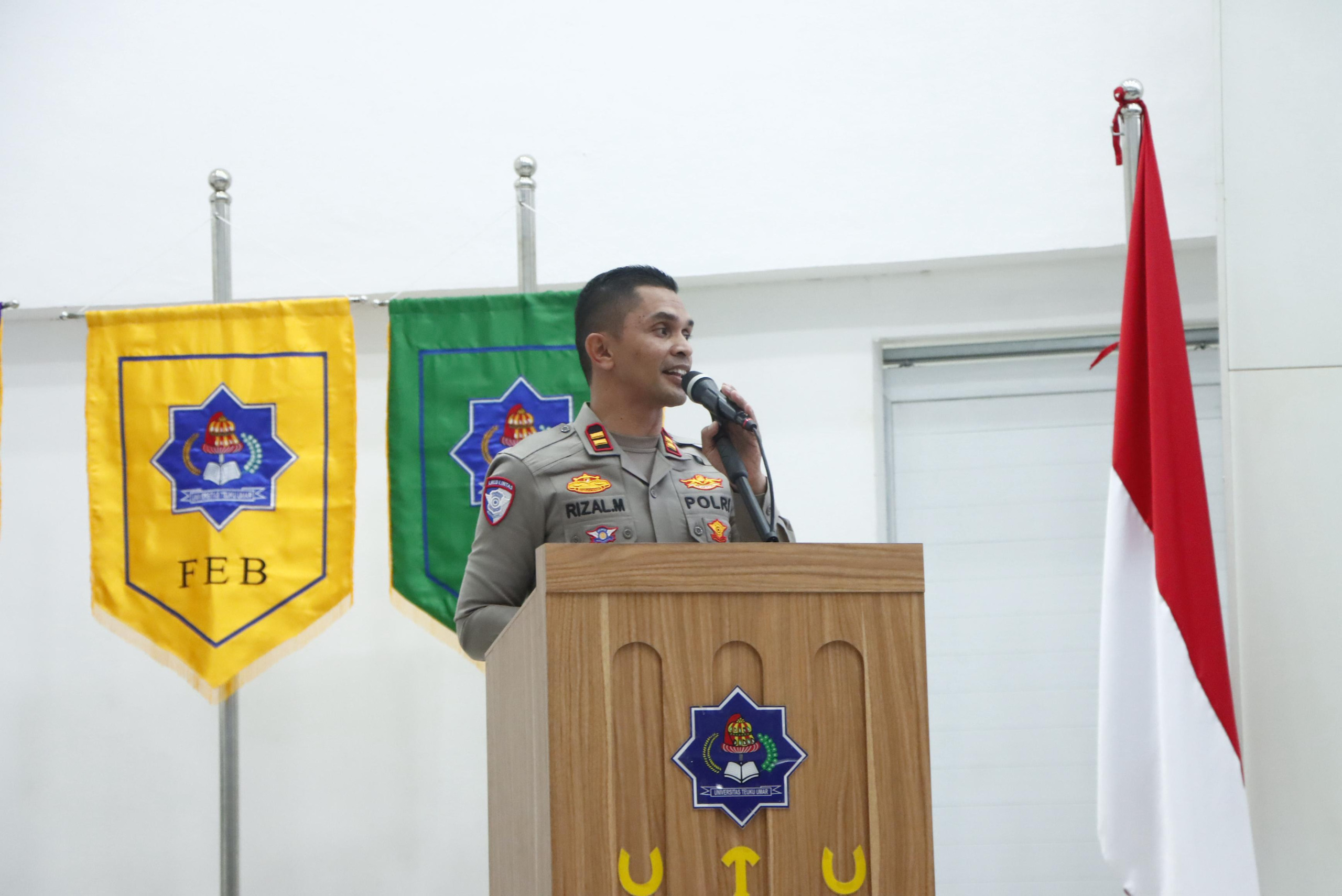 Polres Aceh Barat Gelar Seminar Edukasi Tata Cara Berlalu Lintas di Universitas Teuku Umar