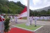 Upacara Penurunan Bendera HUT ke-80 RI Tingkat Kabupaten Aceh Selatan Berjalan Sukses