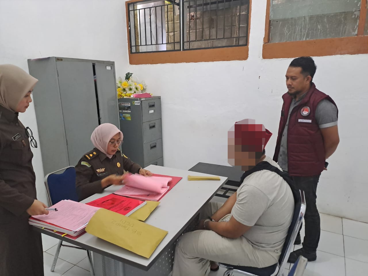 Satresnarkoba Polres Aceh Selatan Serahkan Dua Tersangka Narkotika ke Kejaksaan Negeri