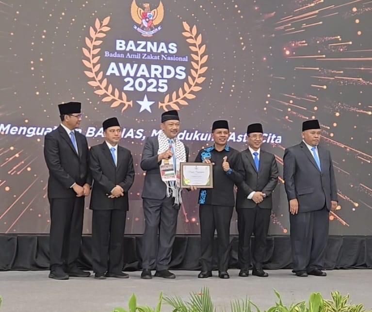 Bupati Aceh Selatan Raih Anugerah BAZNAS Award 2025