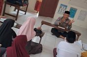 Polres Aceh Selatan Ajak Anak-anak Cinta Al-Qur’an Lewat Program Polisi Mengajar