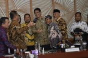 Penyebab Dedi Mulyadi Tak Ikut ,Geruduk, Menkeu Purbaya,Ini Cara KDM Siasati Pemangkasan Dana TKD
