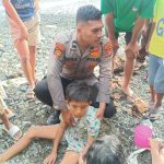 Personel Sat Samapta Polres Aceh Selatan Selamatkan Anak Tenggelam di Laut Tapaktuan