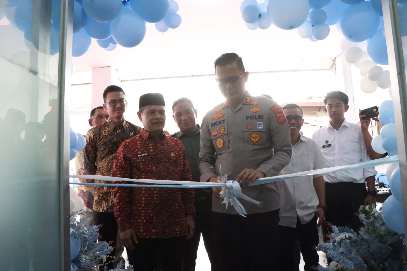 Kapolres Aceh Selatan Launching Perdana SPPG Yayasan Kemala Bhayangkari di Kecamatan Meukek