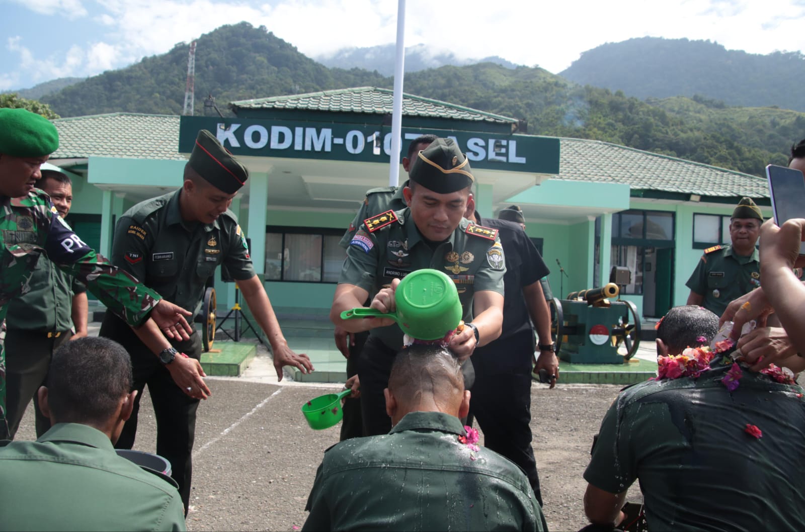 Dandim 0107/Asel Pimpin Upacara Korp Raport Kenaikan Pangkat Personel Kodim