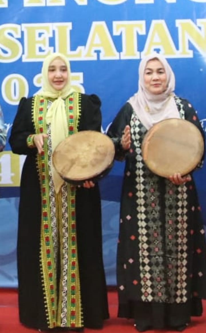 ‎Istri Bupati Aceh Selatan Bantah Terlibat dalam Urusan Website Desa