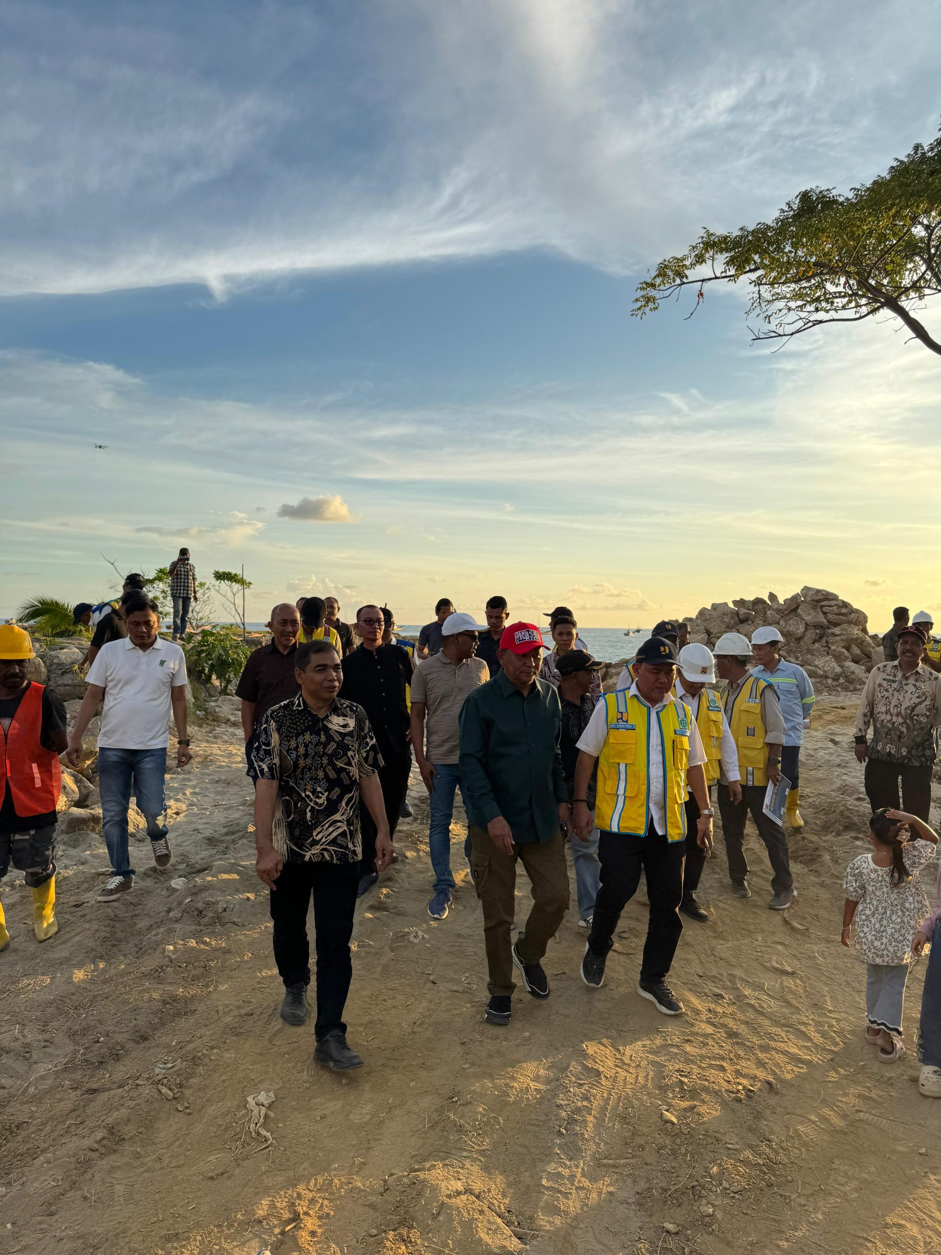 Anggota DPR RI H Irmawan, Kembali Perjuangkan Usulan Pembangunan Jalan 2 Jalur Blang Pidie