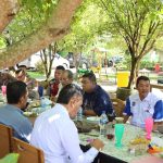 Saat Kopi Pagi di RTH Bersama Warga, Kapolres Aceh Selatan Bahas Kamtibmas dan Dengarkan Berbagai Aspirasi Masyarakat