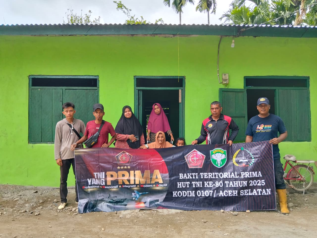 Sinergi TNI dan Pemkab Aceh Selatan, RTLH untuk Janda Tua di Pucuk Lembang Rampung Dikerjakan