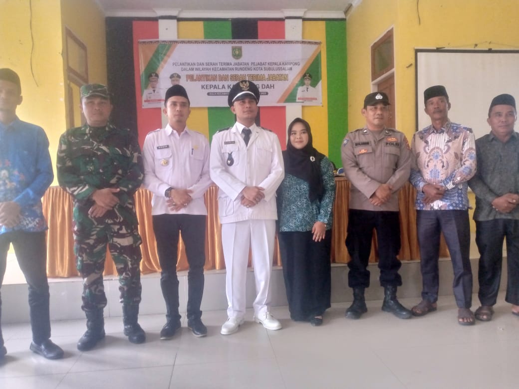 Pelantikan dan Serah Terima Jabatan PJ Kepala Kampung Dah Kecamatan Runding Berlangsung Khidmat