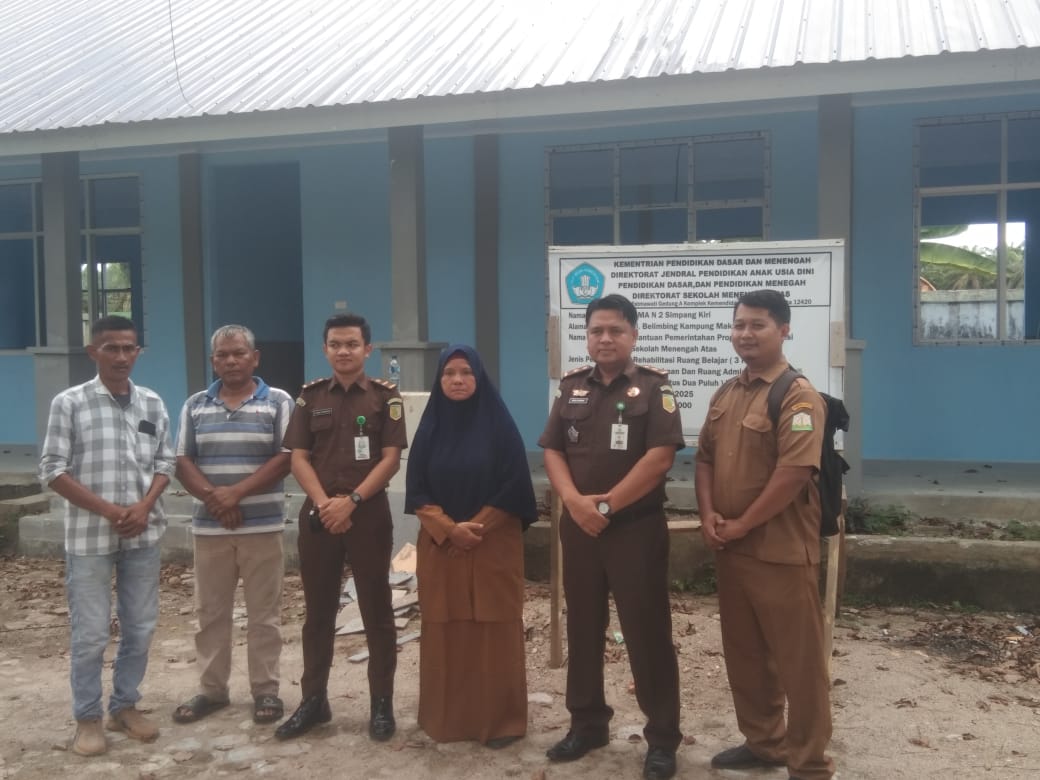 Kasi Intel Kejari Subulussalam Tinjau Progres Revitalisasi di SMA Negeri 2 Simpang Kiri Kota Subulussalam
