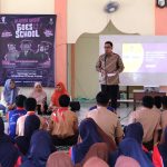 Alumni Undip Bersama Lulusan SMAN Unggul Tapaktuan Goes To School