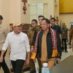 Wagub Aceh Sambut Kedatangan Mendagri Tito Karnavian di Bandara SIM