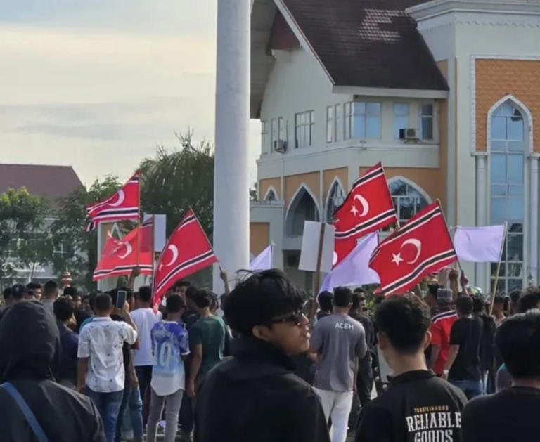 Hamid Awaluddin: Bendera GAM sudah tak boleh dipakai