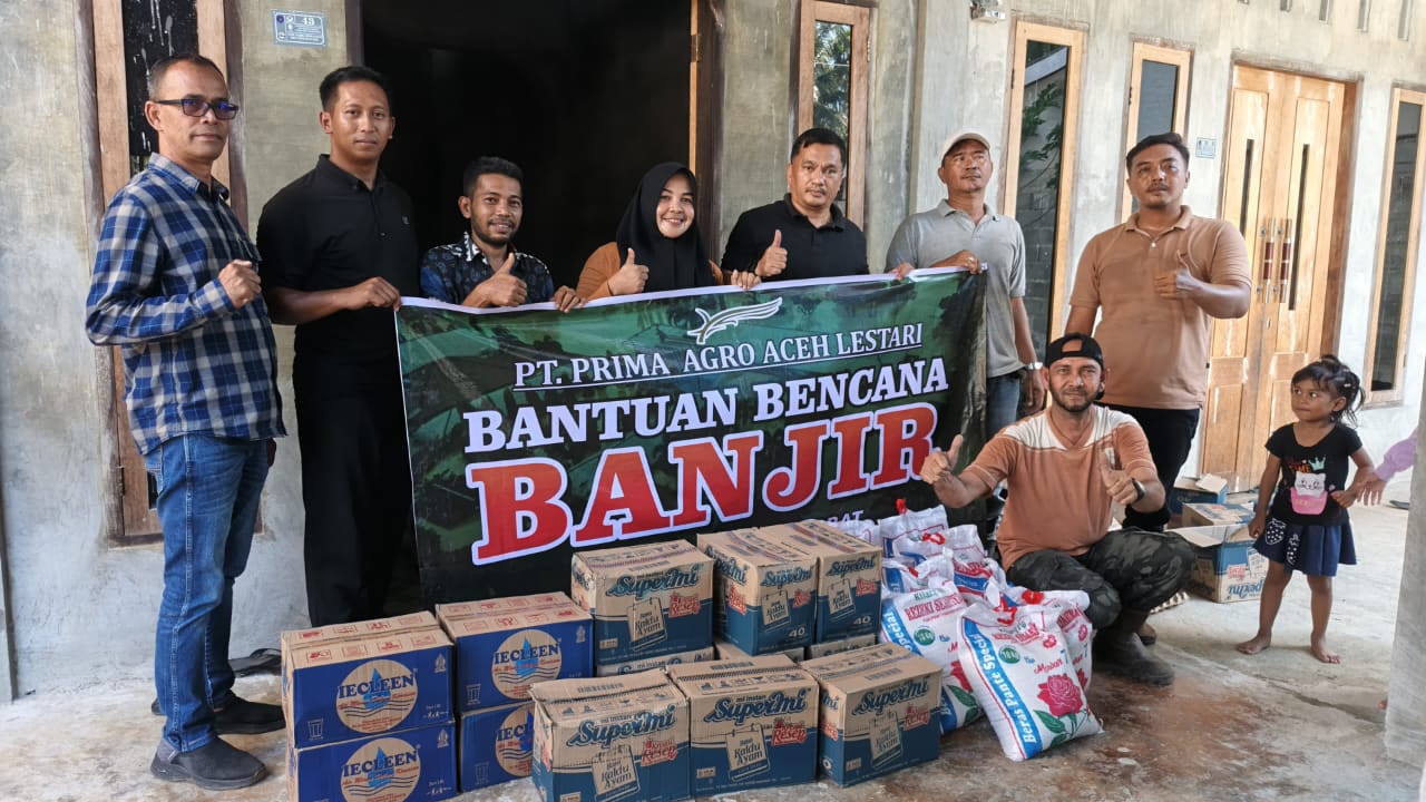 PT.  Prima Angro Aceh Lestari Salurkan Bantuan untuk Korban Banjir di Tiga Kecamatan